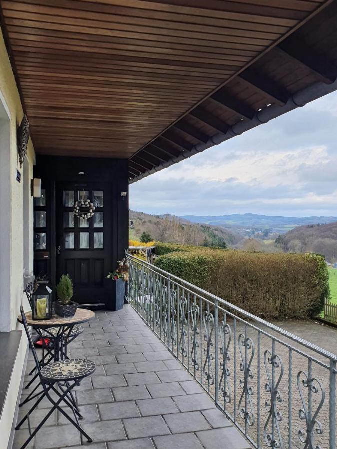 Schoene Aussicht Nettersheim エクステリア 写真